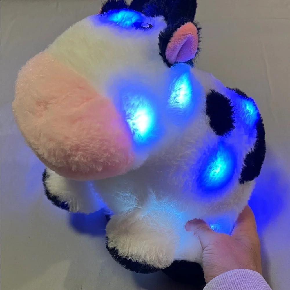 HOPEARL MUSICAL GLOW IN THE DARK LIGHT UP COW PLUSH HANDBAG STUFFED ANIMAL